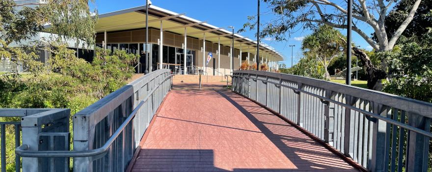 2nd World War Memorial Aquatic Centre (South Side Pool)