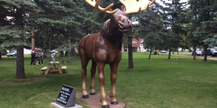 Honk the Moose Statue