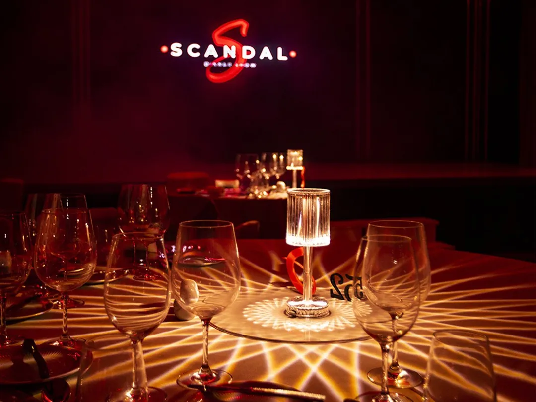 1_Scandal Dinner Show