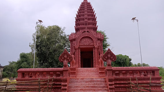 Prasat Pagoda