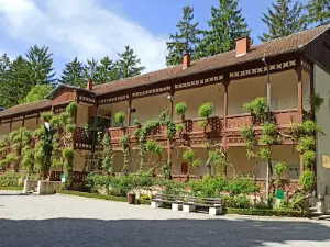 Julius' Park