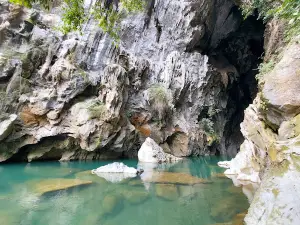 Hang Rục Mòn
