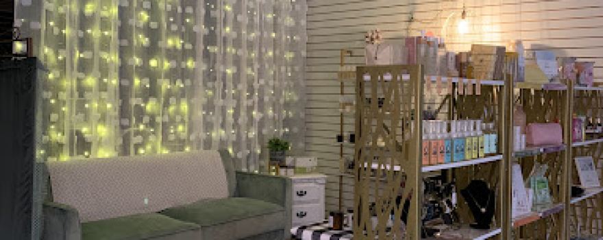 Sandalwood Skin Studio