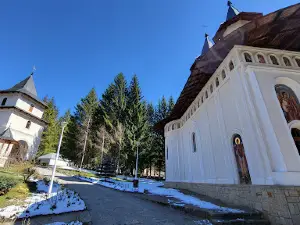 Mănăstirea Durău