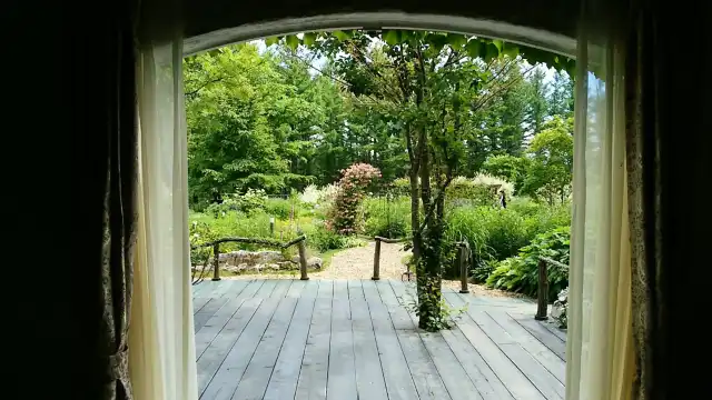 Hotel dekat Kaze no Gaden