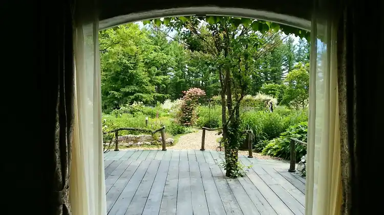 Hotel dekat Kaze no Gaden