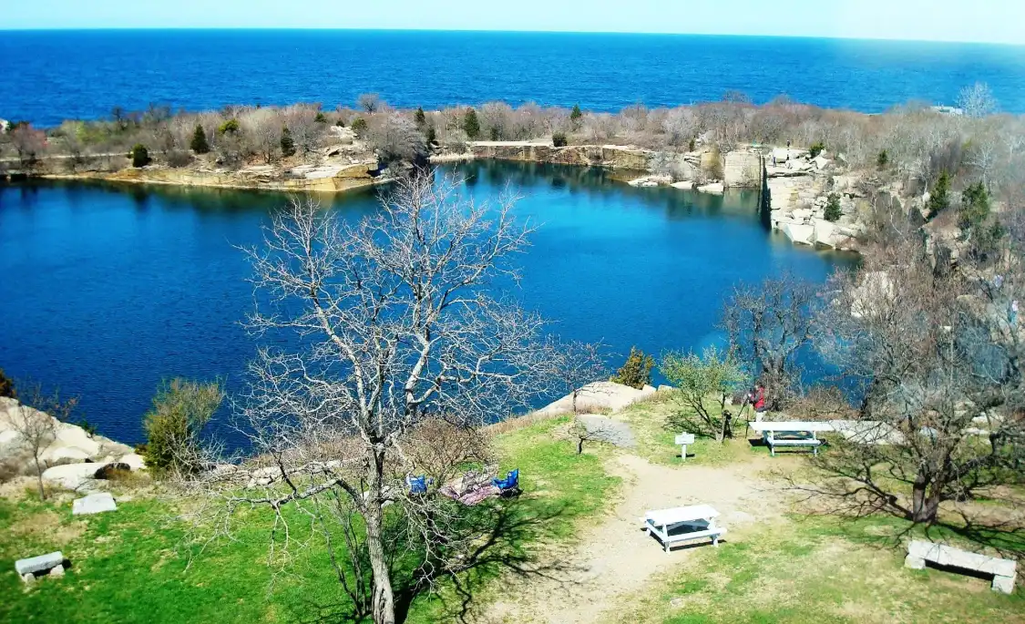 Hotel in zona Halibut Point State Park