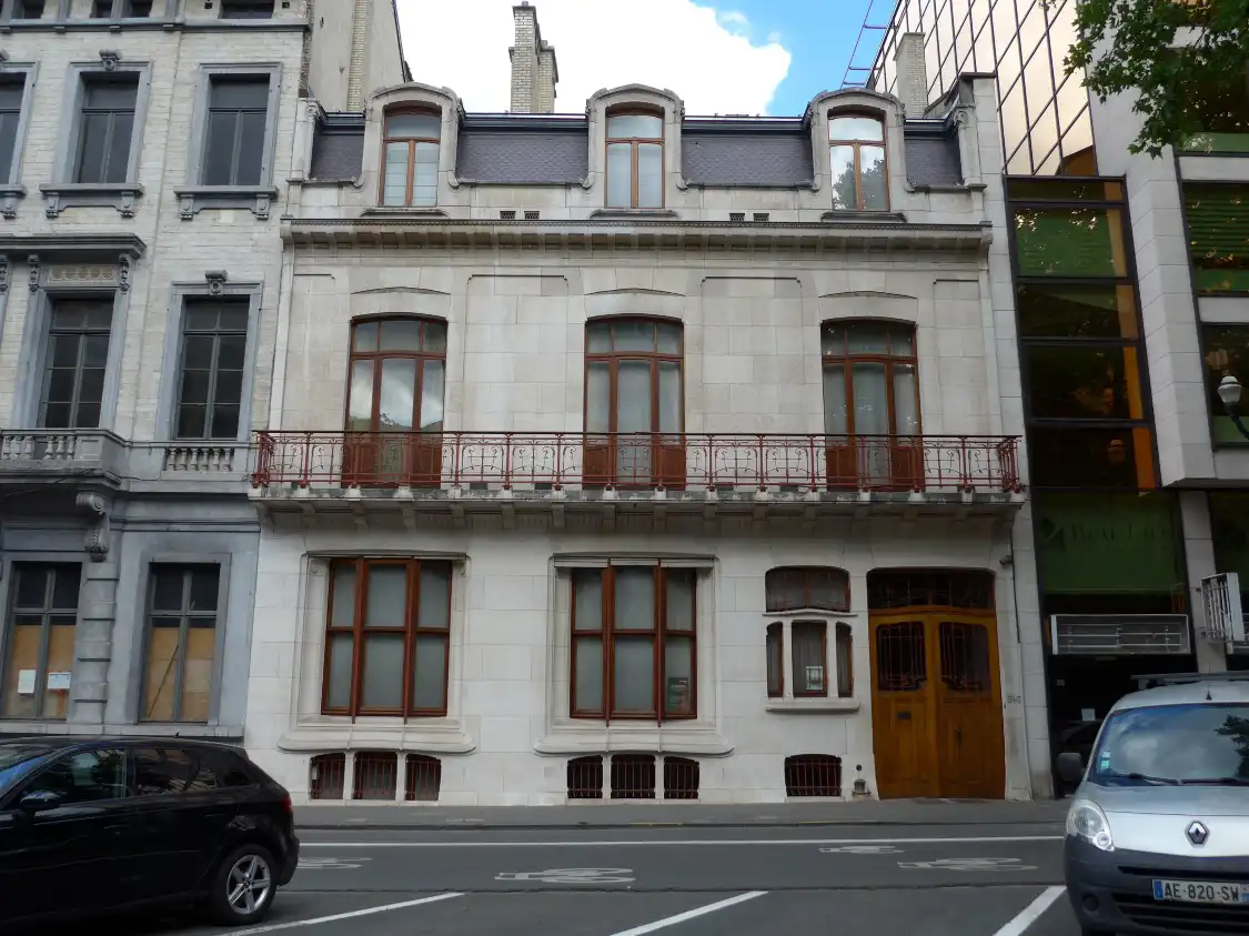 Hotels near Hotel Max Hallet