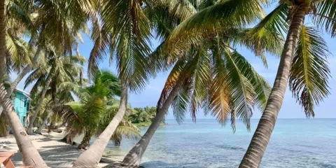 Laughing Bird Caye National Park