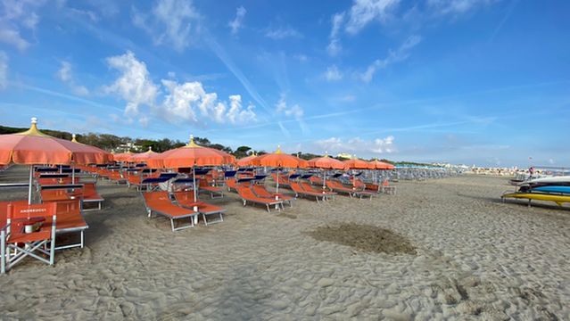 Bagno Andreucci Beach 107