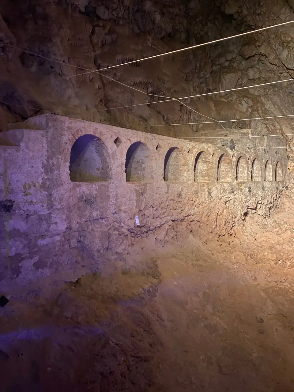 4_Grotte du Lazaret