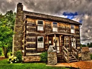 William Arnold Log House