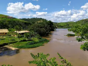 Pontilhão Antiga Linha de Ferro