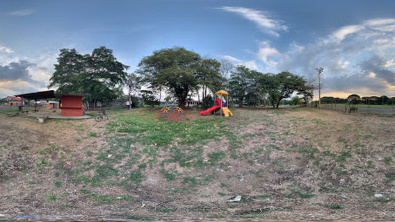 Polideportivo El Roble