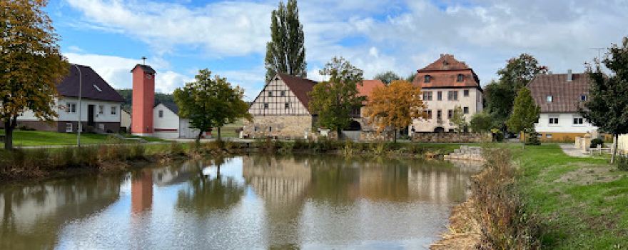 Schloss Leuzendorf