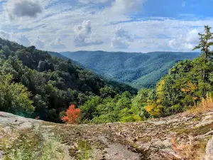 Yankee Horse Ridge Trailhead to Wigwam Falls