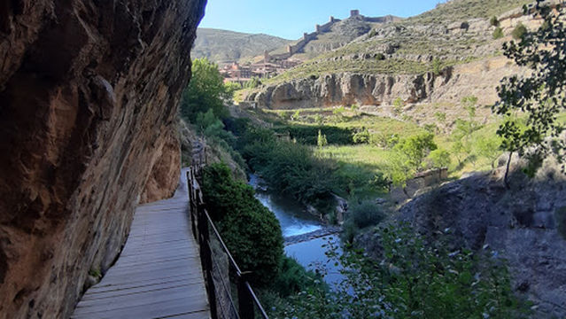 Paseo Fluvial. Río Guadalaviar. Albarracín