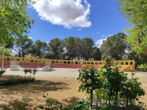Científico "Julián Gómez-Cambronero" Park