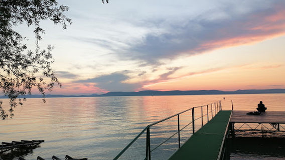 Strand Balatonlelle Csöpi Köz