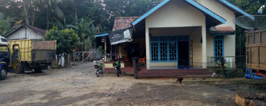 LAPANGAN SEPAK BOLA