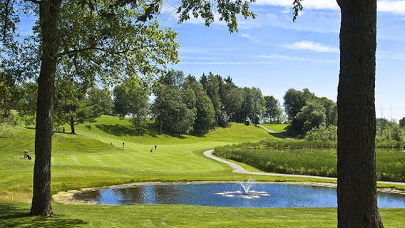 East Aurora Country Club