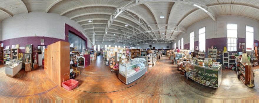 Huckster's Hall Flea Market