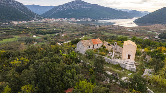 Ston