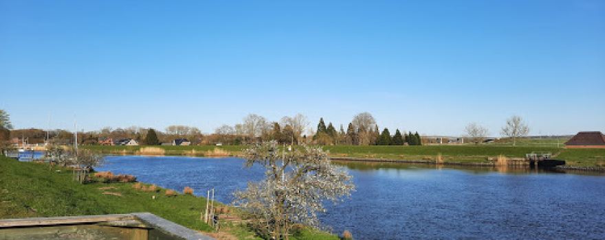 Aussichtsplattform über die Stör