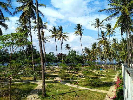 Pantai Grand Watudodol