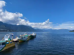 La Calle de las Sombrillas