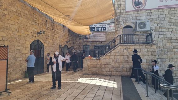 Kever Rashbi (Tomb of Rabbi Shimon bar Yochai)