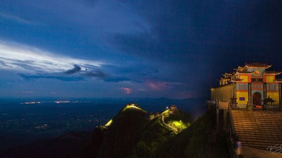 Dahuashan Taoism Holy Land
