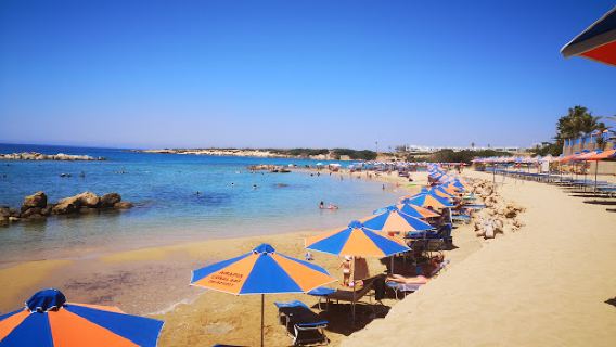 Laourou Beach