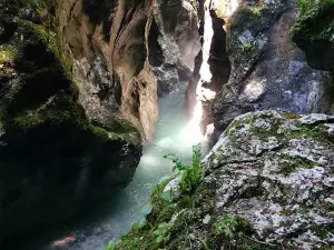 Tolminska korita