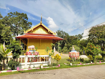 Wat Phlong Sawai