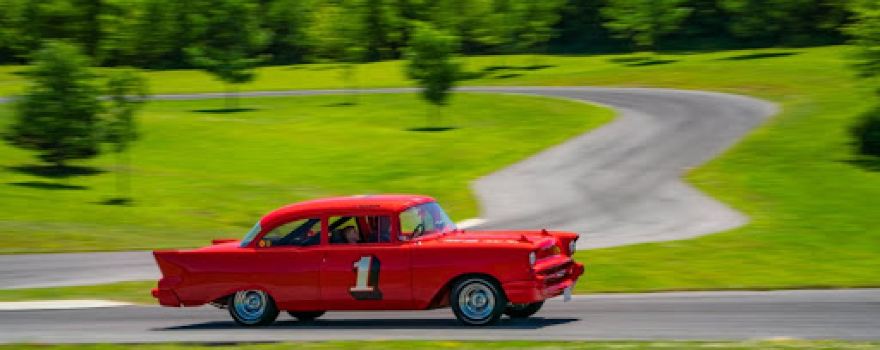 Pineview Run: Auto & Country Club