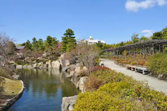 โรงแรมใกล้สวนโทคุงาวะเอ็น