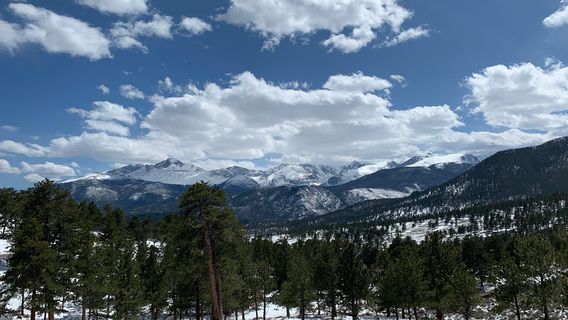 Estes Park Visitor Center