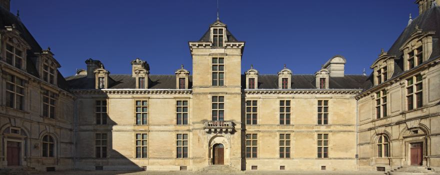 Cadillac Ducal Castle