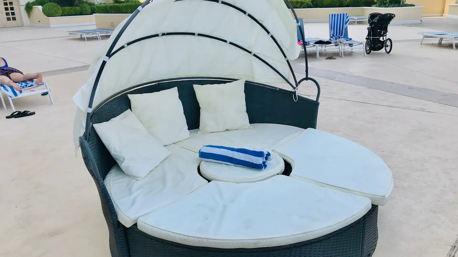 Hoteles cerca de Soleil Pool