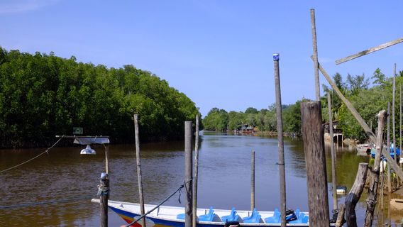 Kuantan River Cruise