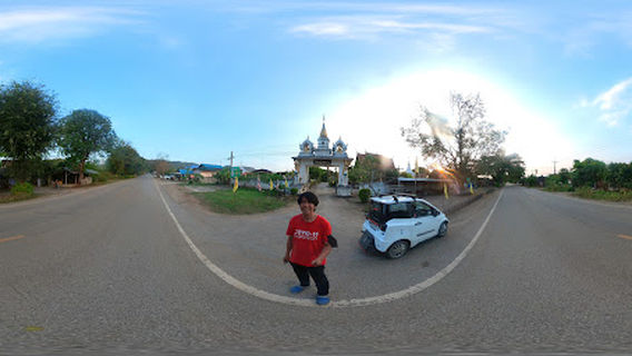 วัดพญาลอ