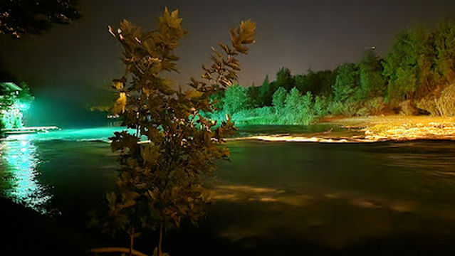 Flamingo Rafting & Restaurant