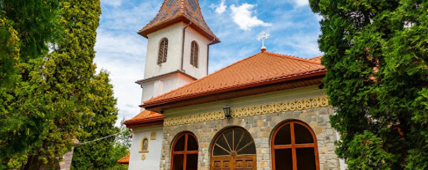 Biserica Ortodoxa Sf Dimitrie Carpinis