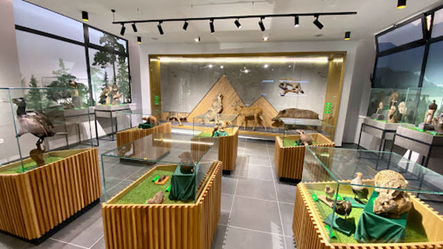 Prirodnjački centar