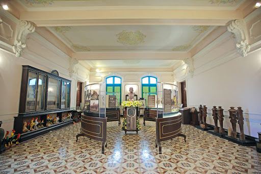 Abhaibhubejhr Thai Herbal Medicine Museum