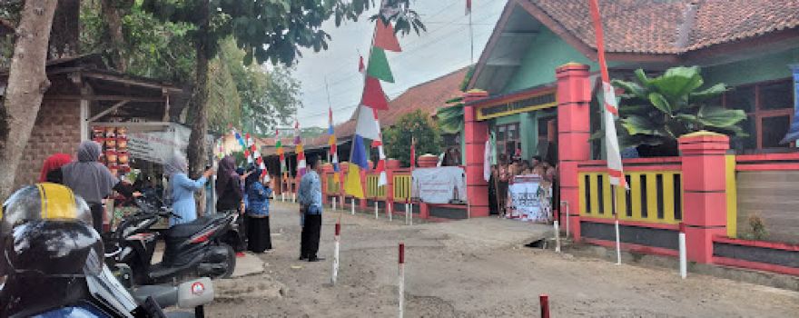 Lapangan Sepak Bola Mangunjaya