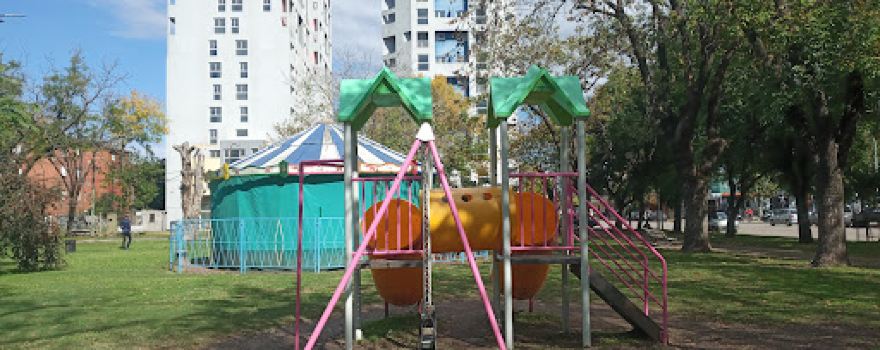 Plaza Moreno