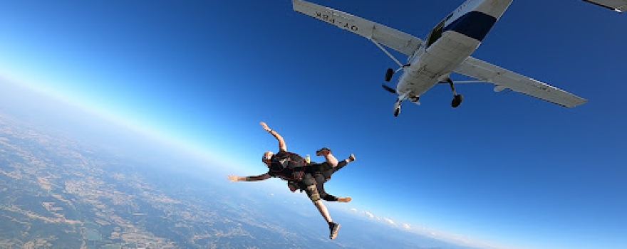 Center School Skydiving Ariege