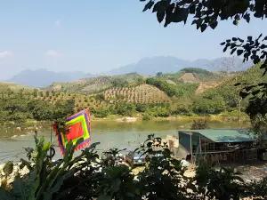 Đền Thác Cái